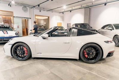Porsche 911 Cabrio Targa 3.0 4 GTS auto (3)