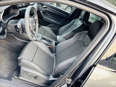 Audi Q3 35 TDI quattro S tronic Business (10)