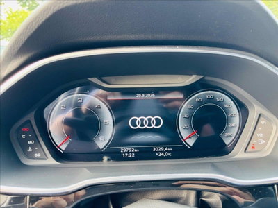 Audi Q3 35 TDI quattro S tronic Business (12)