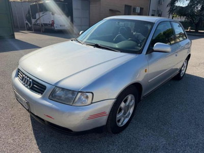 Audi A3 1.8 turbo 20V cat 3p. Attraction (14)