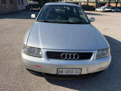 Audi A3 1.8 turbo 20V cat 3p. Attraction (2)