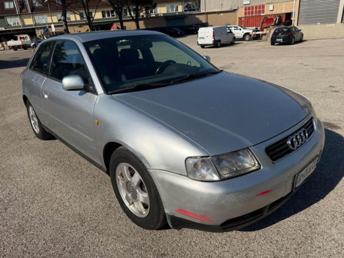 Audi A3 1.8 turbo 20V cat 3p. Attraction (20)