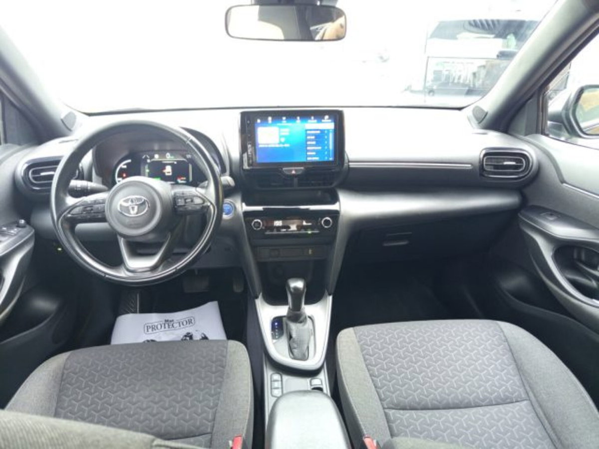 Toyota Yaris Cross 1.5 Hybrid 5p. E-CVT Trend (15)
