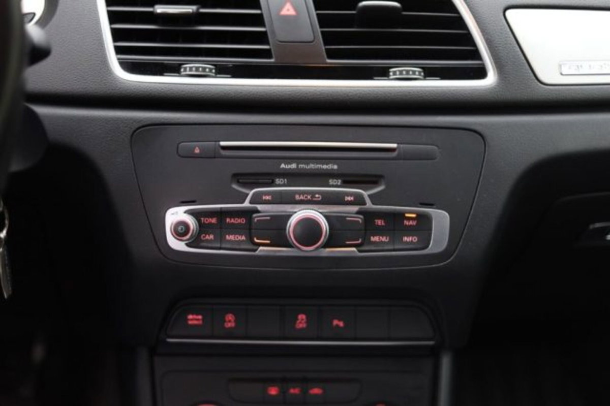 Audi Q3 2.0 TDI 184 CV quattro S tronic (18)