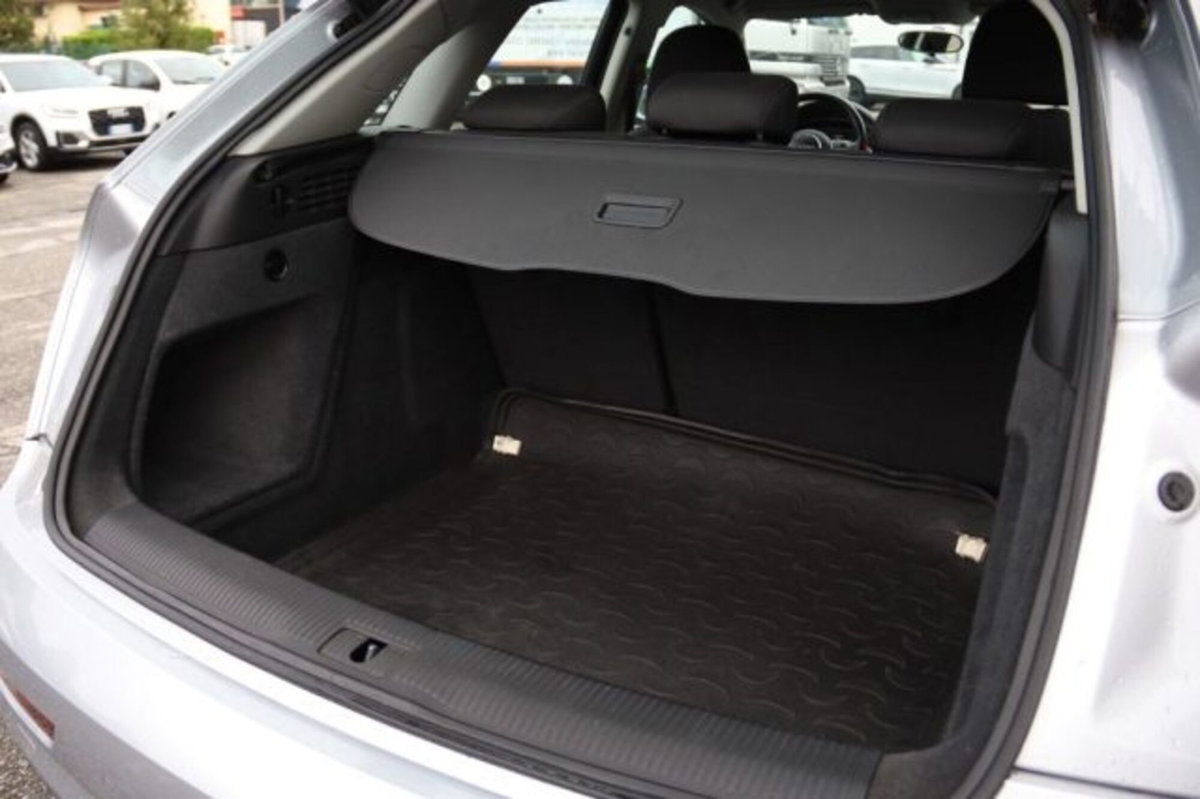 Audi Q3 2.0 TDI 184 CV quattro S tronic (6)