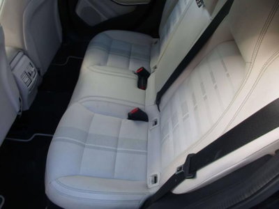 Mercedes-Benz GLA SUV 180 d Sport (11)