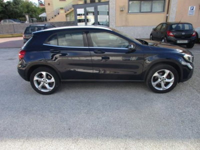 Mercedes-Benz GLA SUV 180 d Sport (3)