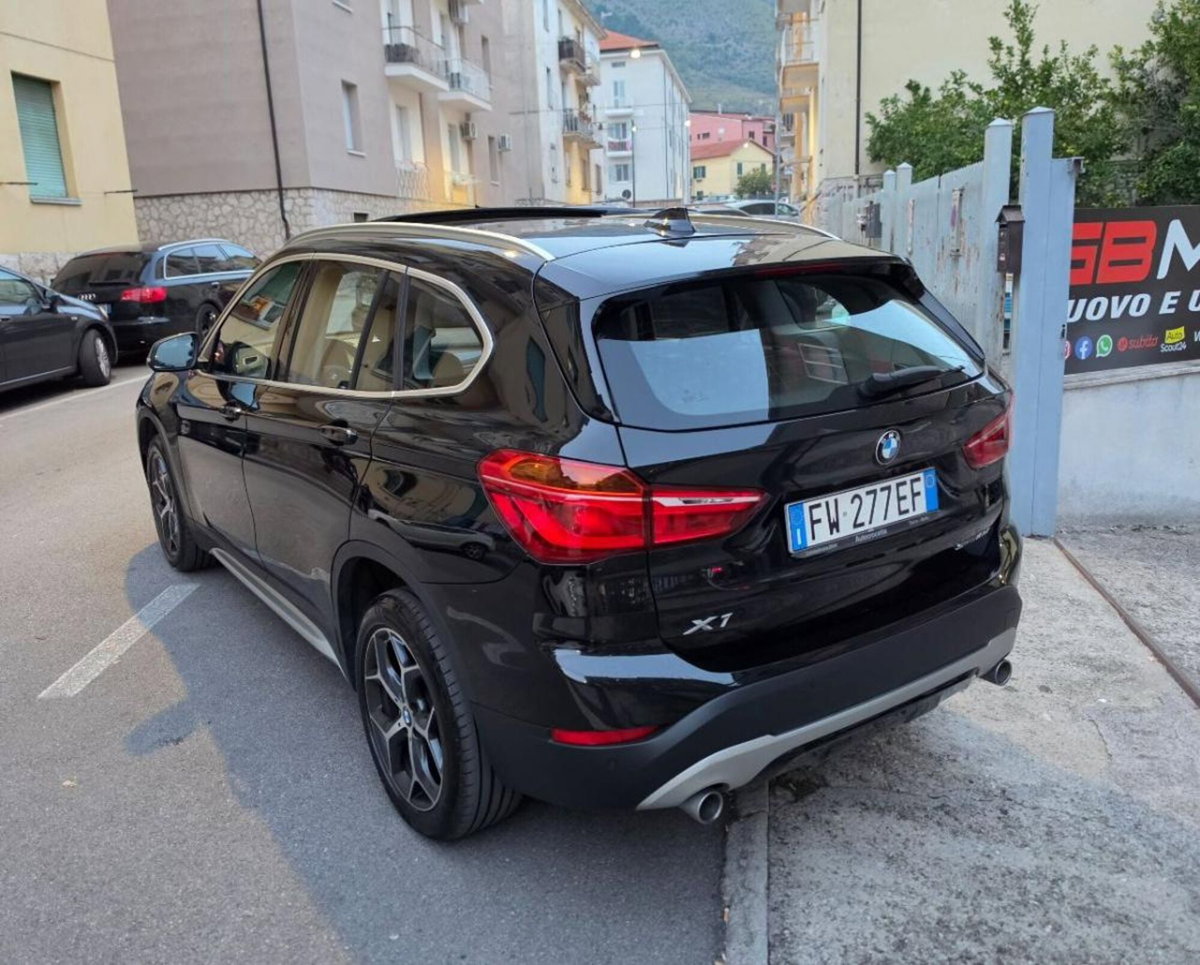 BMW X1 sDrive18d xLine Plus (11)