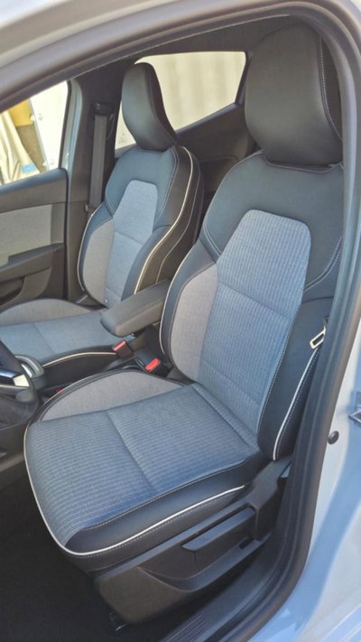 Renault Clio TCe 100 CV GPL 5 porte Techno (10)