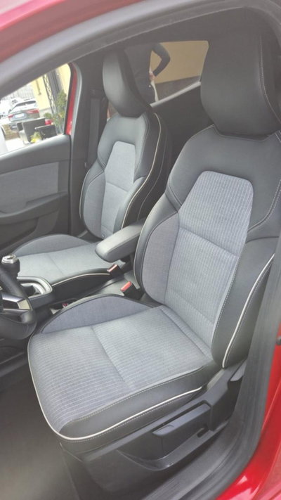 Renault Clio TCe 100 CV GPL 5 porte Techno (10)