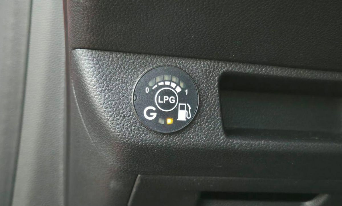 Renault Clio TCe 100 CV GPL 5 porte Techno (15)
