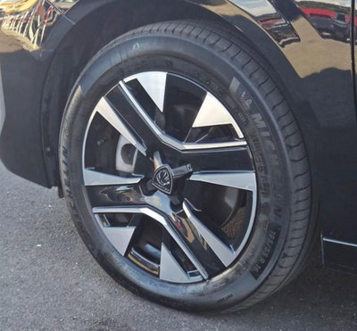 Peugeot 208 PureTech 100 Stop&Start 5 porte Allure (6)