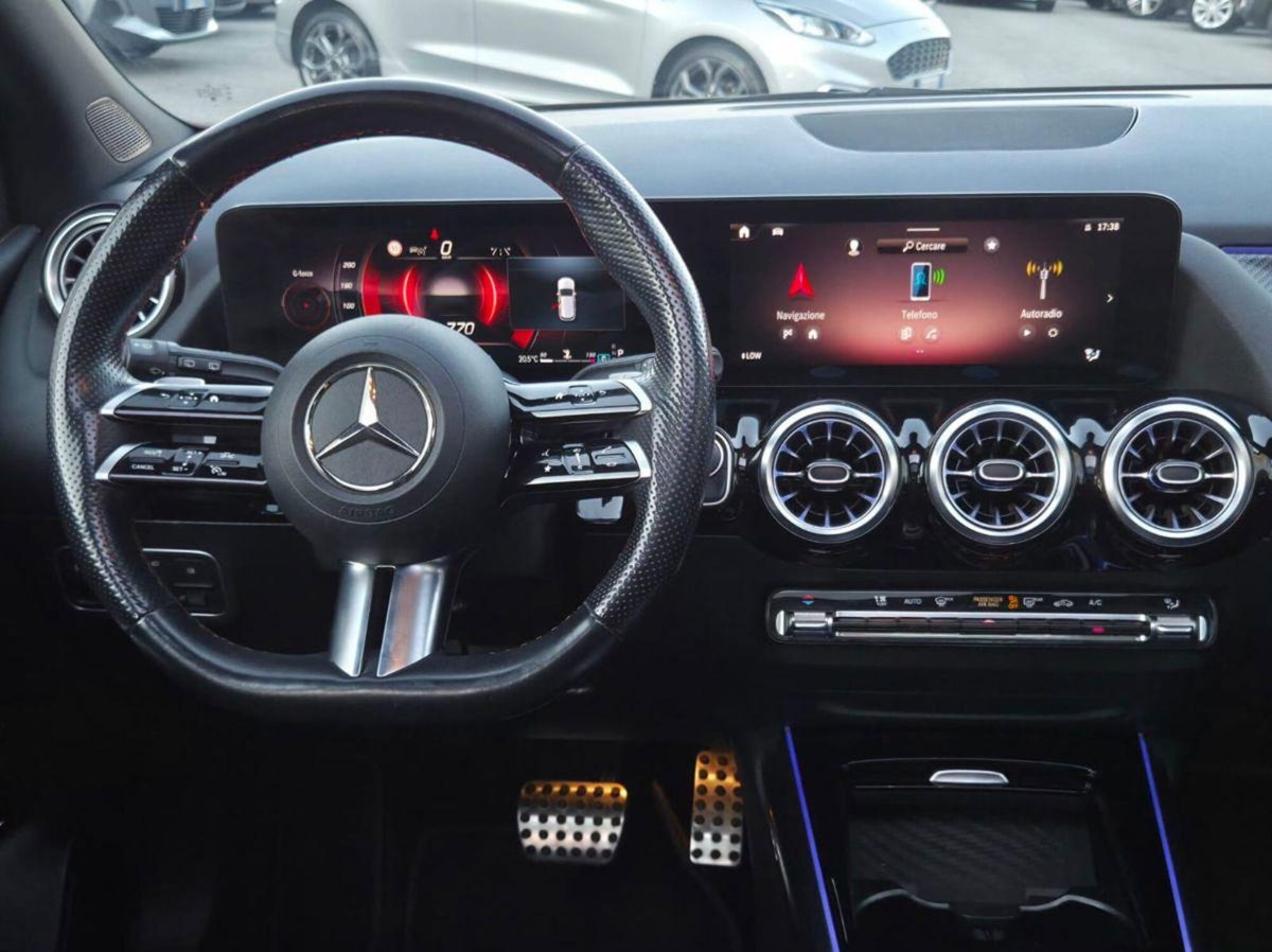 Mercedes-Benz Classe B 180 d Automatic Sport Plus (17)