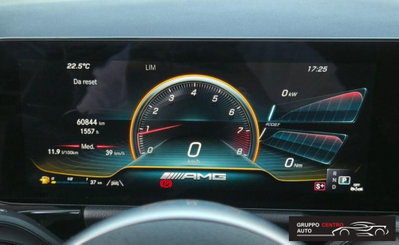 Mercedes-Benz GLA SUV 45 AMG 4Matic (14)