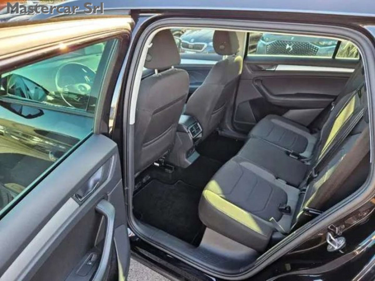 Skoda Kodiaq 2.0 TDI EVO SCR DSG Executive (12)