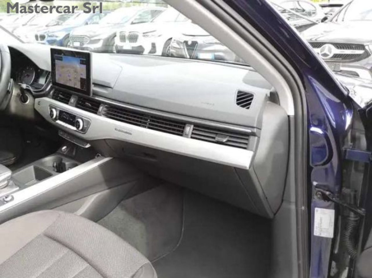 Audi A4 Avant 40 2.0 tdi mhev Business quattro 204cv s-tronic (11)