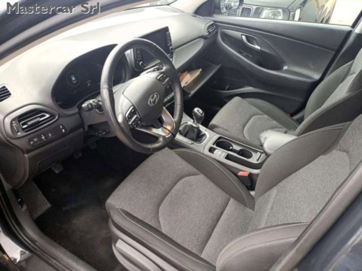Hyundai i30 1.0 t-gdi 48V Prime 120cv dct (3)