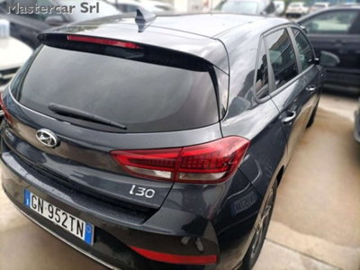 Hyundai i30 1.0 t-gdi 48V Prime 120cv dct (9)
