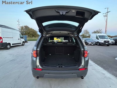 Land Rover Discovery Sport 2.0 TD4 150 CV Pure (9)
