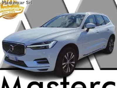 Volvo XC60 2.0 t6 phev Essential awd auto usata