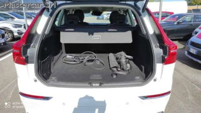 Volvo XC60 2.0 t6 phev Essential awd auto (15)