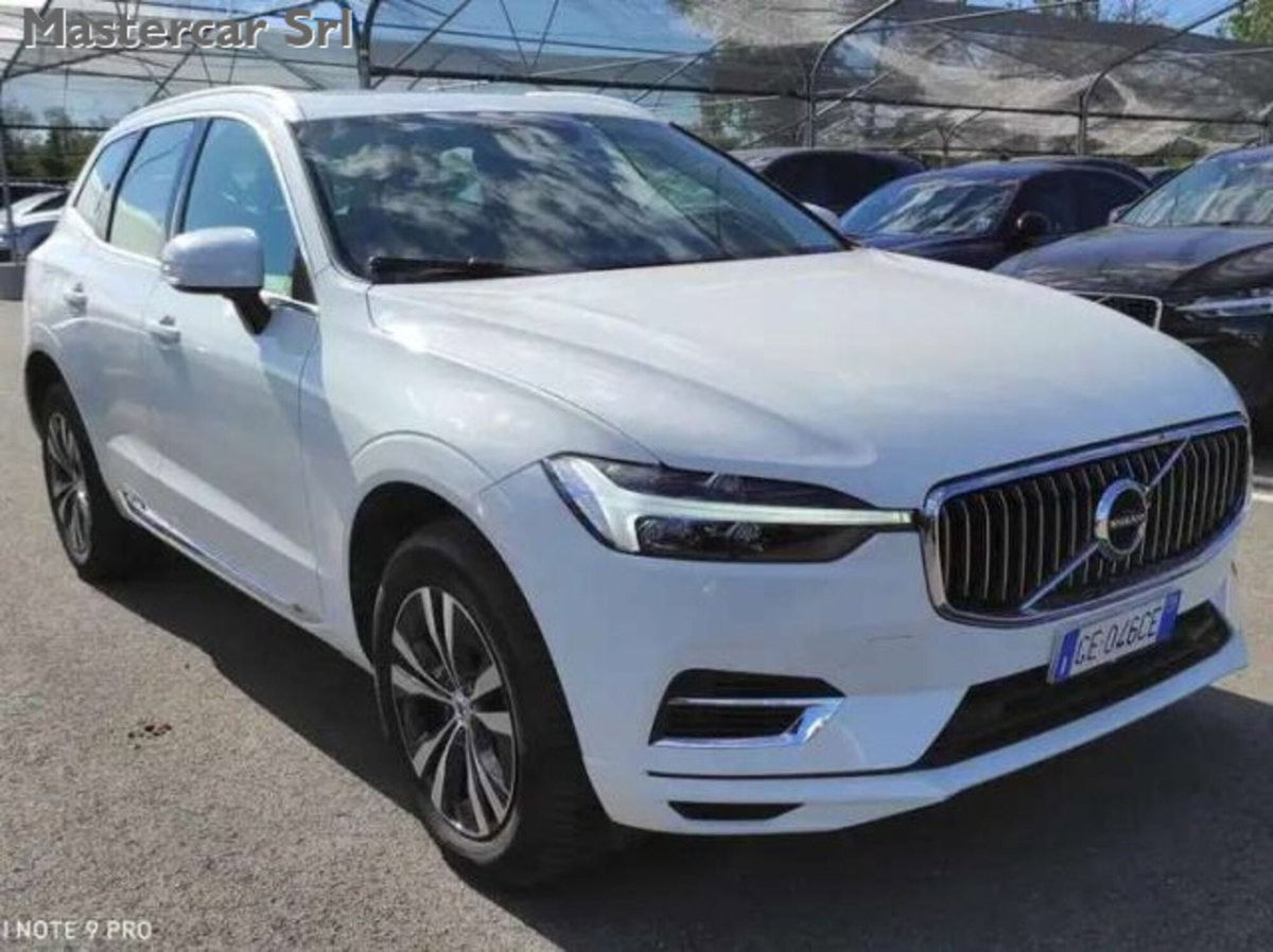 Volvo XC60 2.0 t6 phev Essential awd auto (8)