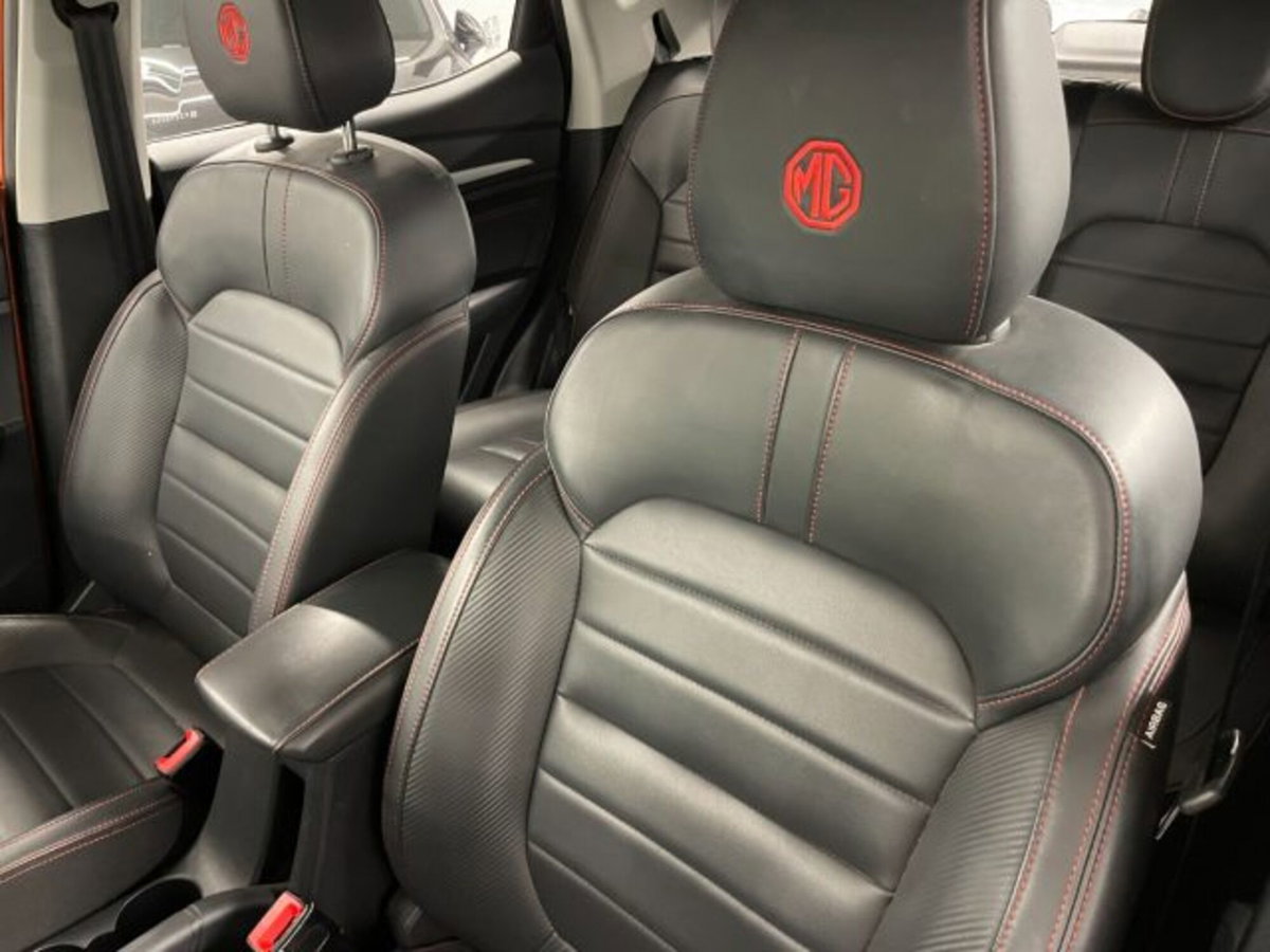 Mg ZS ZS 1.5 Luxury (13)