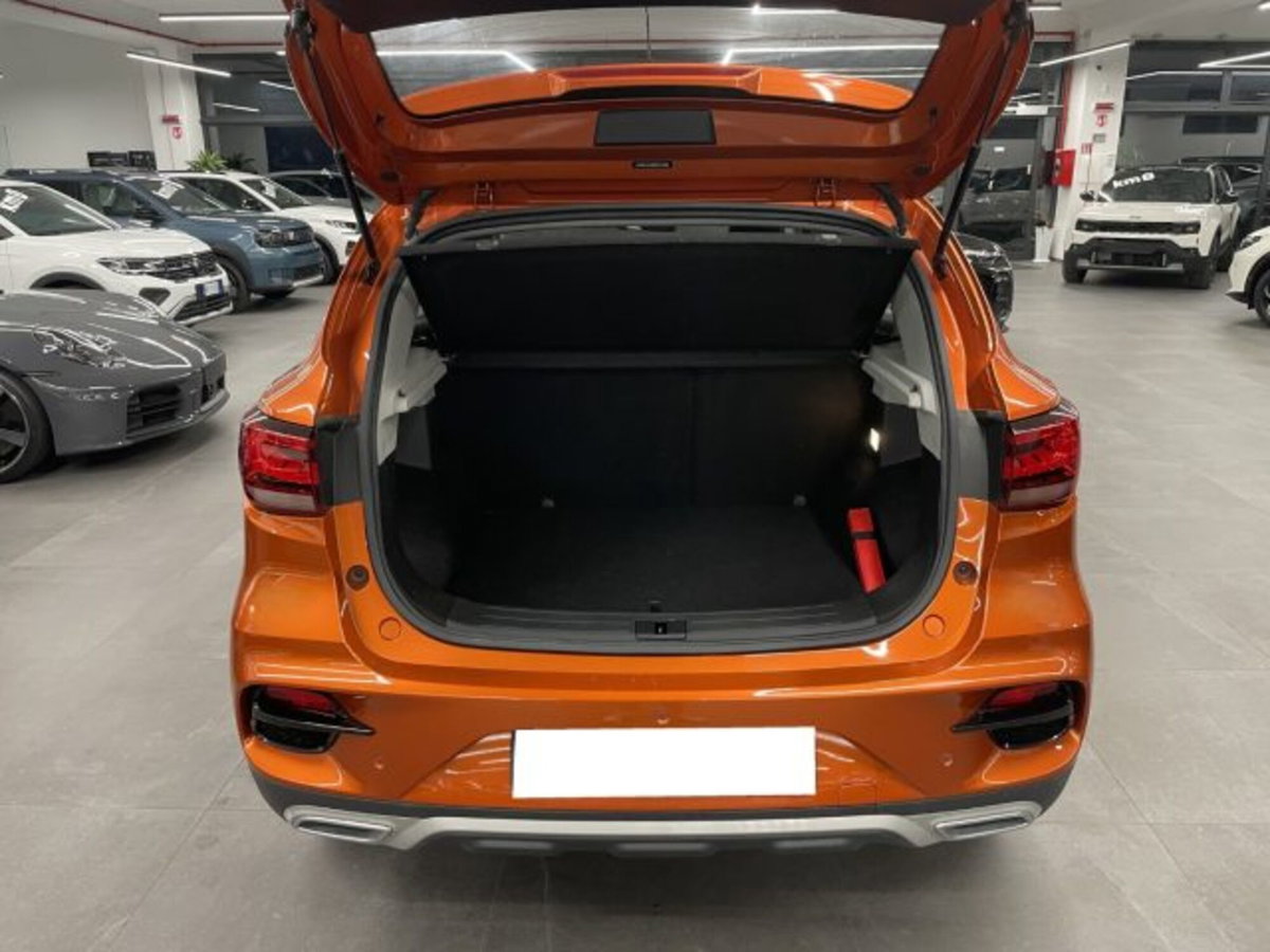 Mg ZS ZS 1.5 Luxury (15)