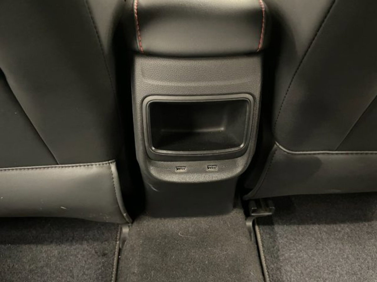 Mg ZS ZS 1.5 Luxury (20)