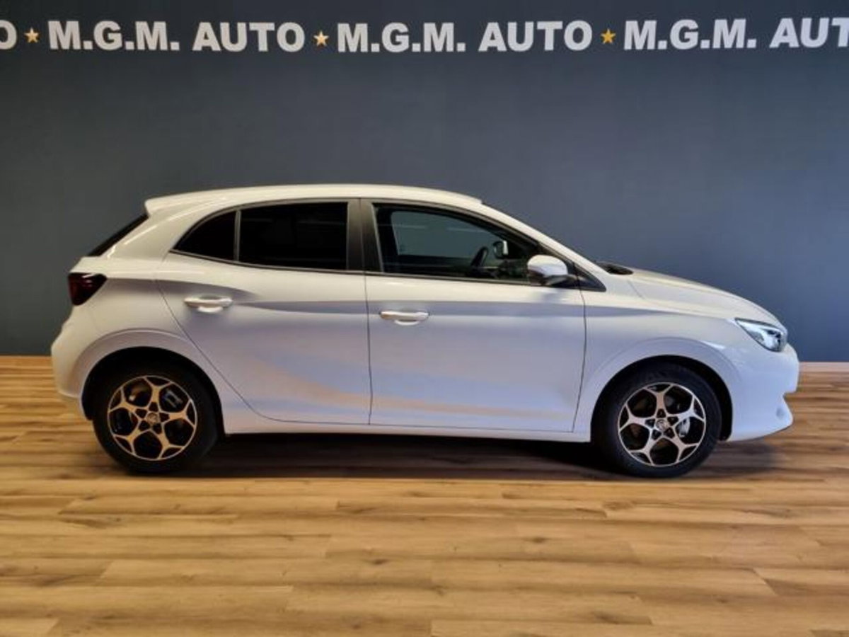 Mg MG3 1.5 hybrid+ Luxury auto (4)