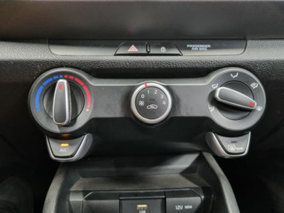 Kia Stonic 1.0 T-GDi 100 CV MHEV iMT Style (12)