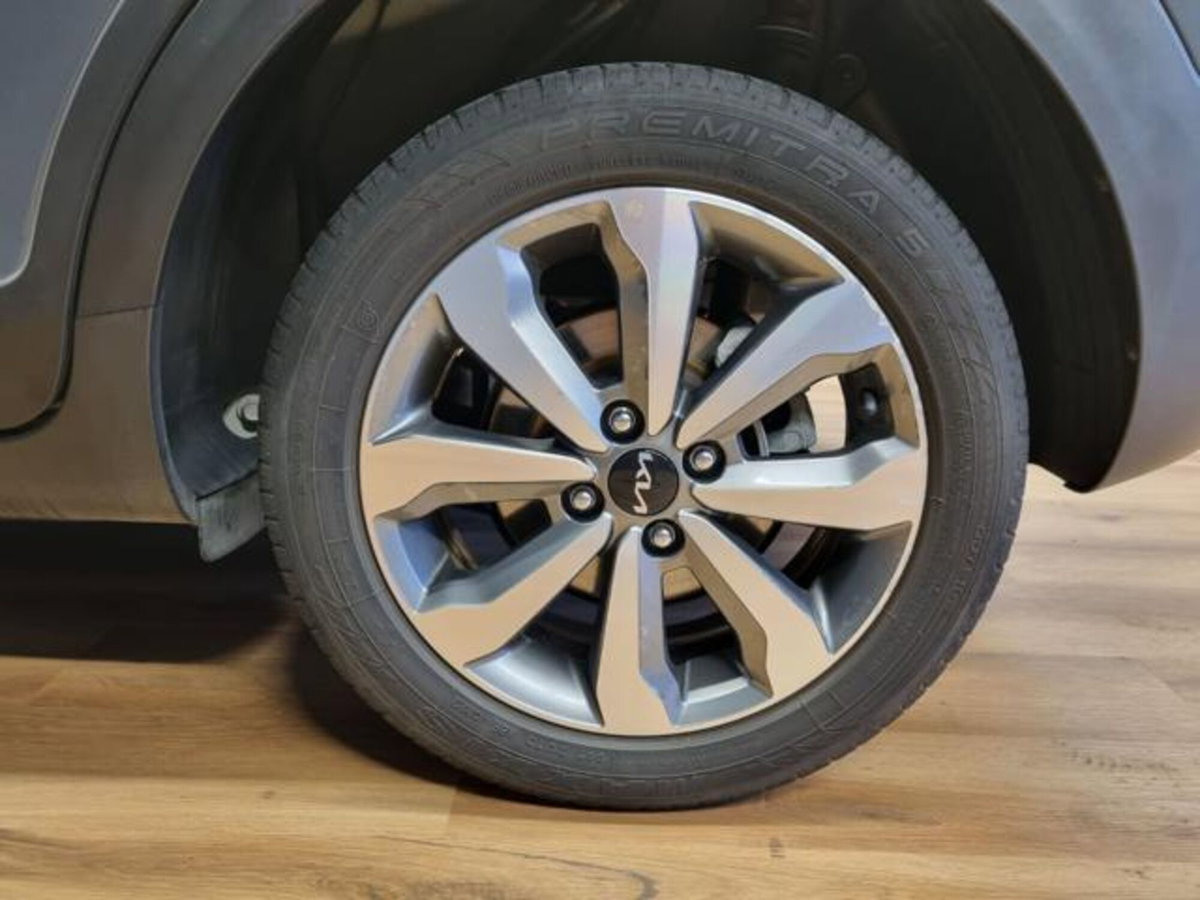 Kia Stonic 1.0 T-GDi 100 CV MHEV iMT Style (15)