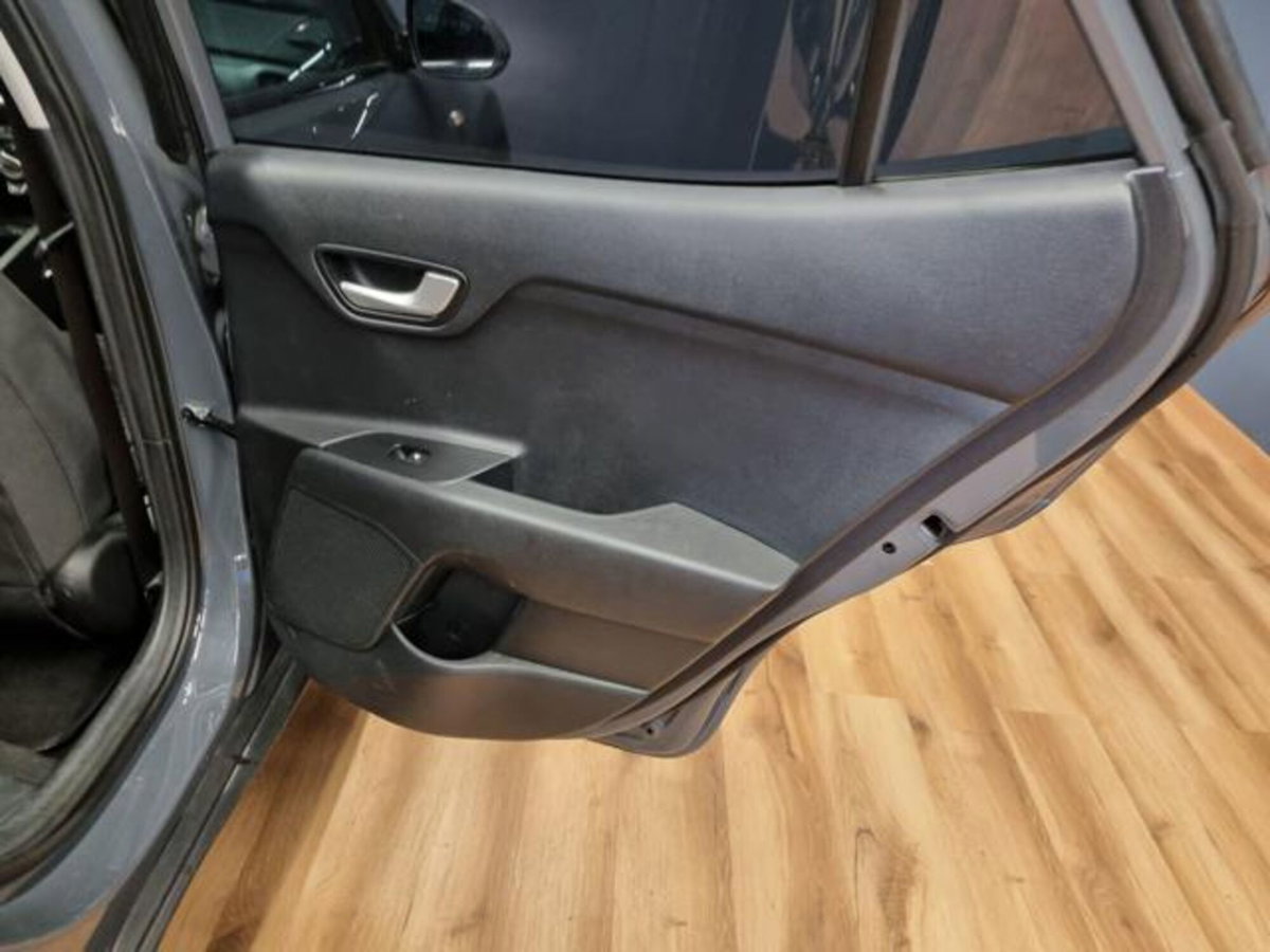 Kia Stonic 1.0 T-GDi 100 CV MHEV iMT Style (19)