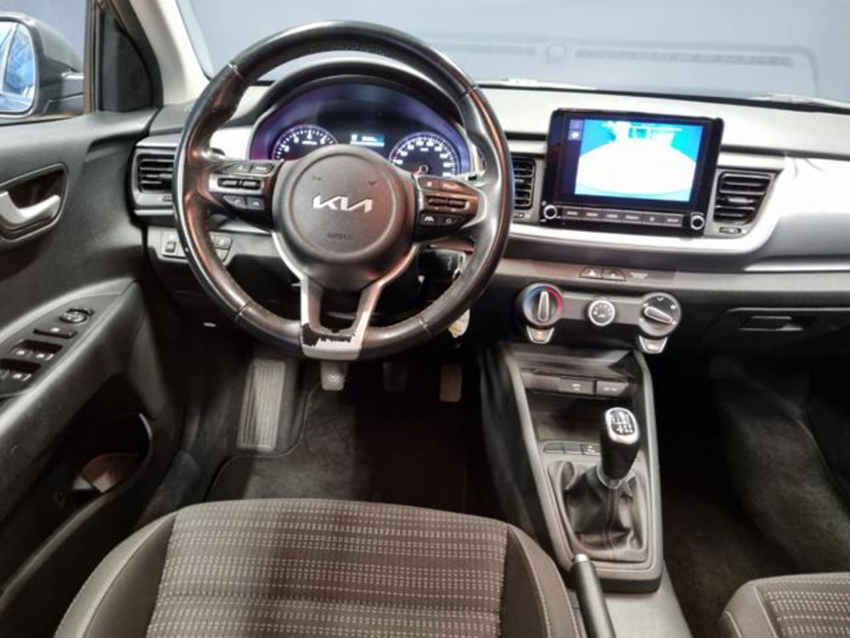 Kia Stonic 1.0 T-GDi 100 CV MHEV iMT Style (20)