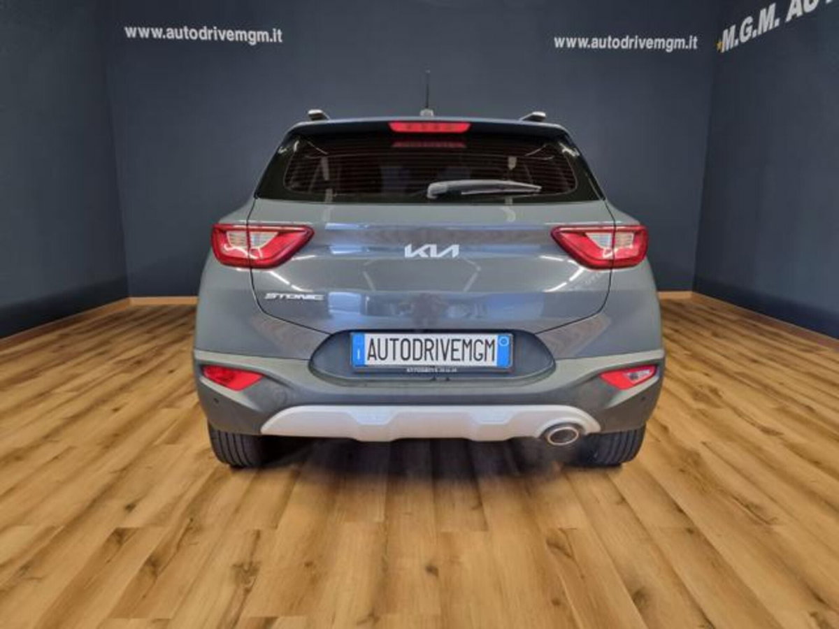 Kia Stonic 1.0 T-GDi 100 CV MHEV iMT Style (3)