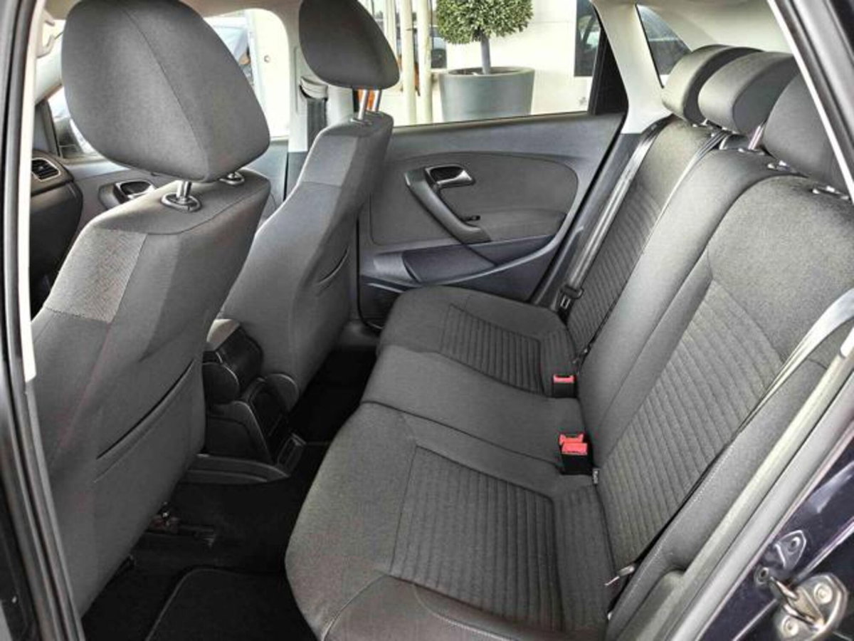 Volkswagen Polo 1.2 70 CV 5p. Comfortline (12)