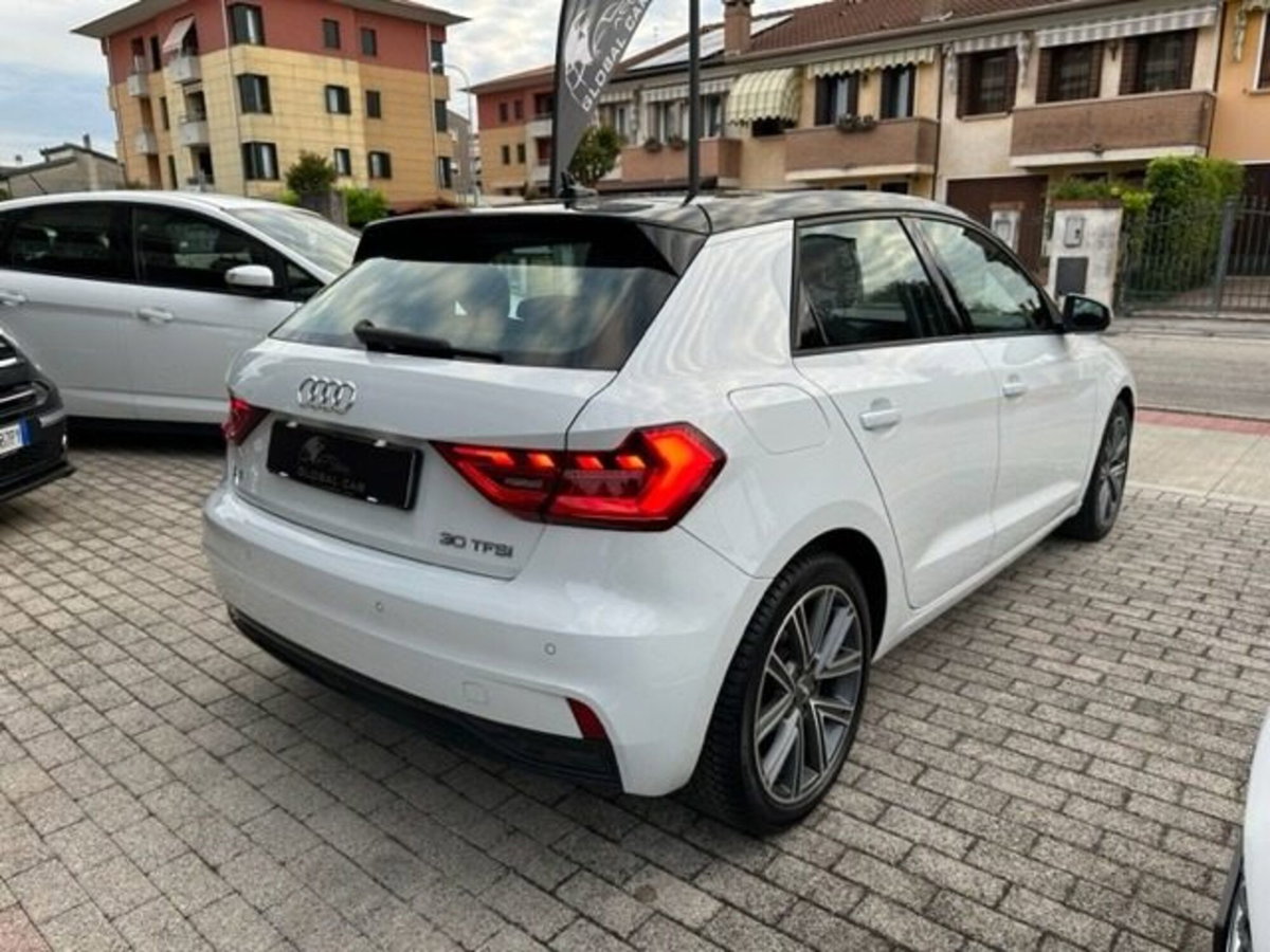 Audi A1 Sportback 30 TFSI Admired Advanced (5)