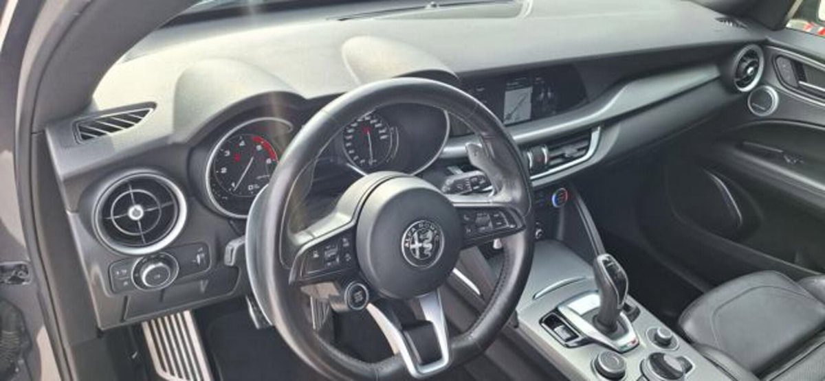 Alfa Romeo Stelvio Stelvio 2.2 Turbodiesel 210 CV AT8 Q4 Veloce (11)