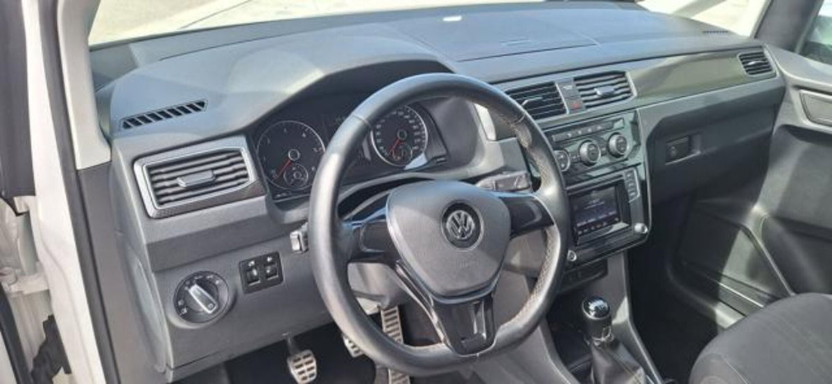 Volkswagen Caddy 2.0 TDI 122 CV 4MOTION Alltrack (15)