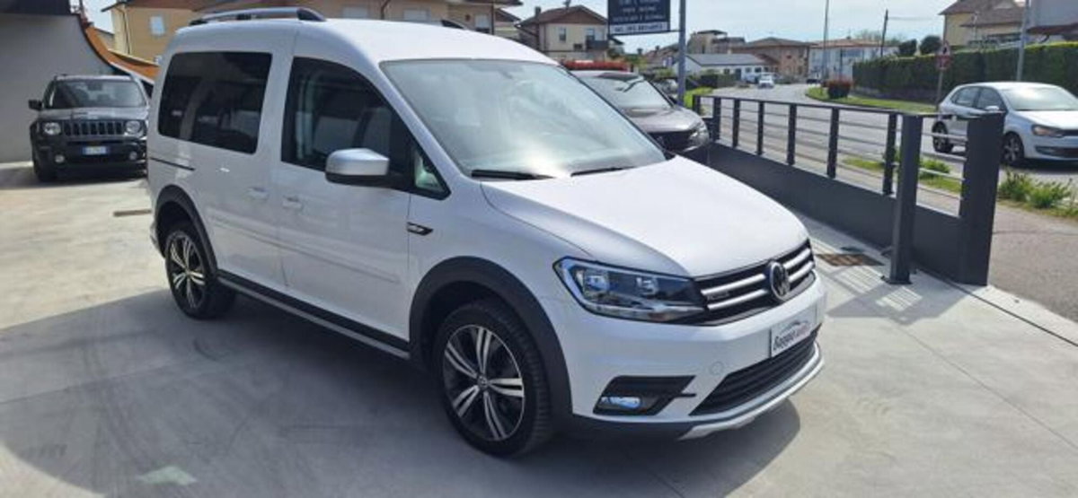 Volkswagen Caddy 2.0 TDI 122 CV 4MOTION Alltrack (7)