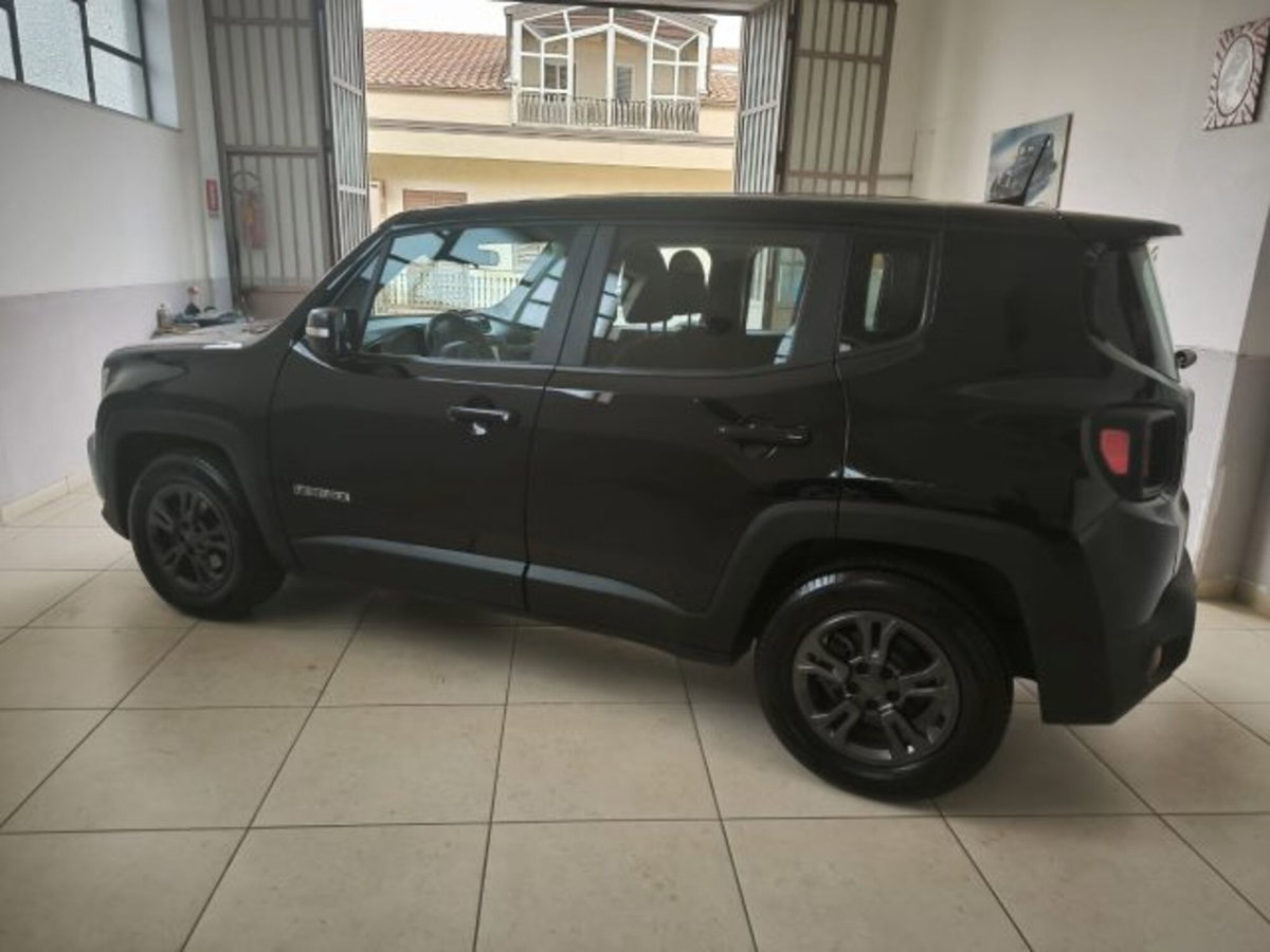 Jeep Renegade 1.6 Mjt 130 CV Longitude (3)