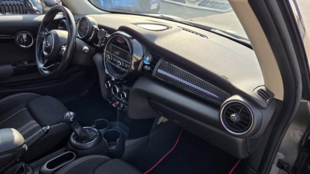 MINI Mini 2.0 Cooper SD (15)