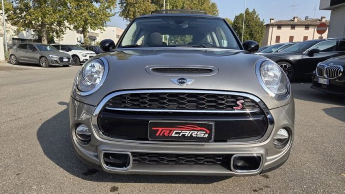 MINI Mini 2.0 Cooper SD (2)