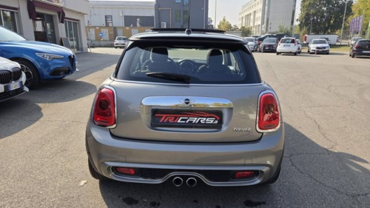 MINI Mini 2.0 Cooper SD (4)