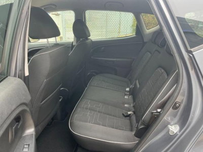 Kia Venga 1.4 CRDi 90CV WGT EX (10)