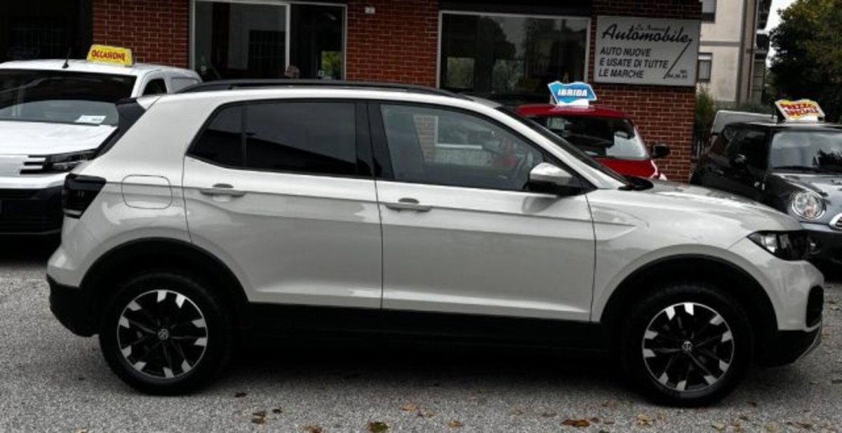 Volkswagen T-Cross 1.0 TSI Style BMT (3)
