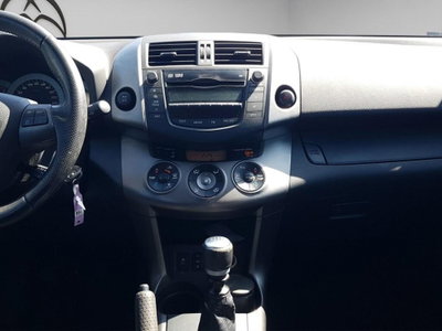 Toyota Rav4 2.2 D-4D 150 CV DPF Exclusive (13)