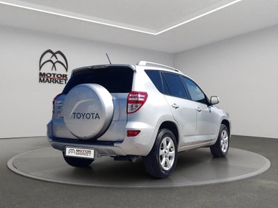 Toyota Rav4 2.2 D-4D 150 CV DPF Exclusive (7)