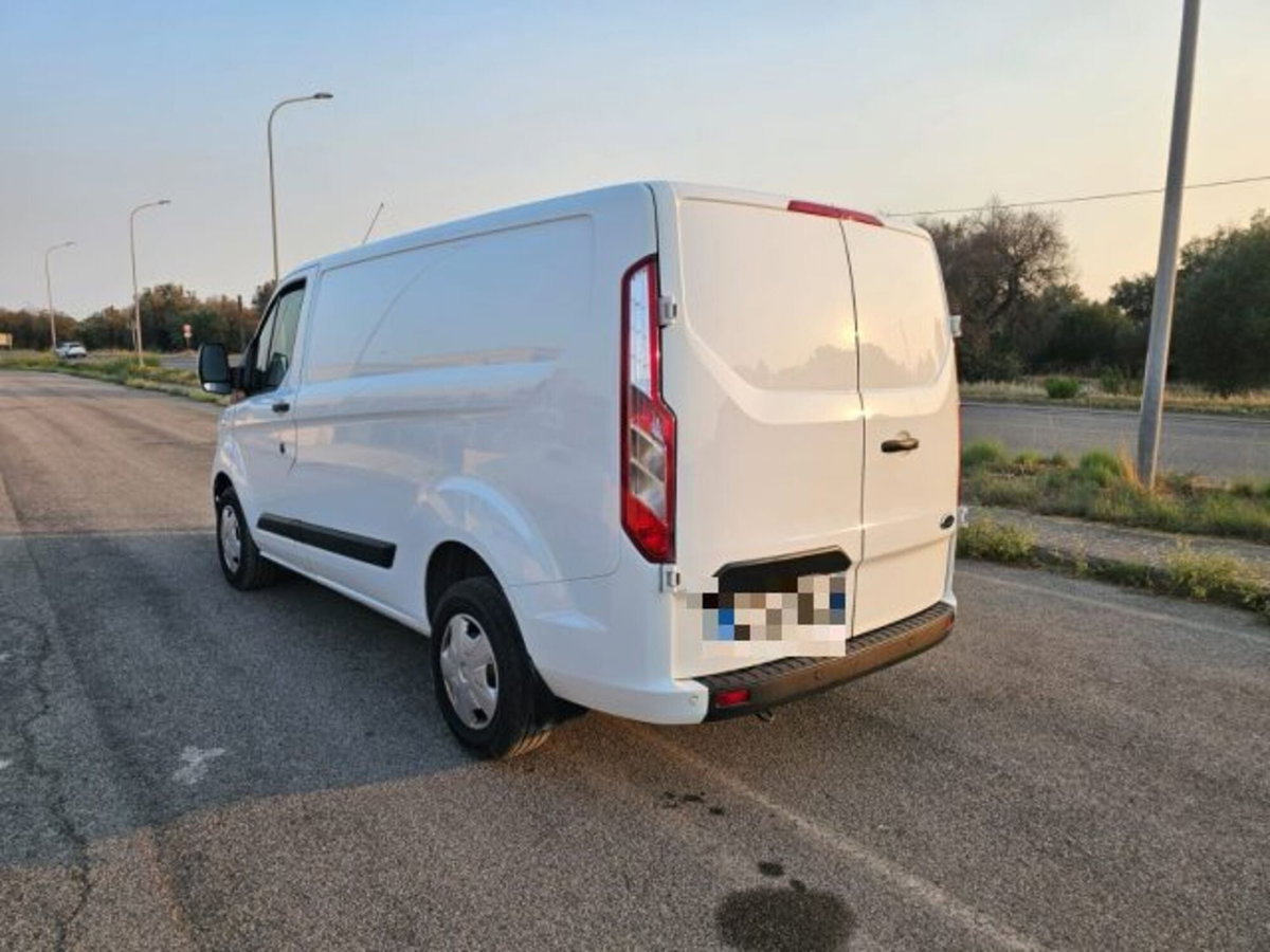 Ford Transit Custom Furgone 280 2.0 EcoBlue 130 PC Furgone Trend (10)