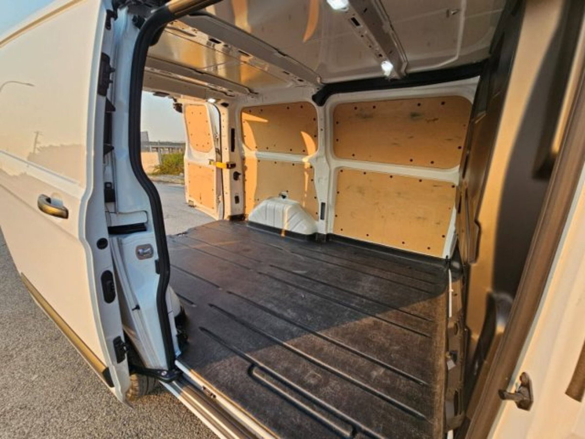 Ford Transit Custom Furgone 280 2.0 EcoBlue 130 PC Furgone Trend (11)